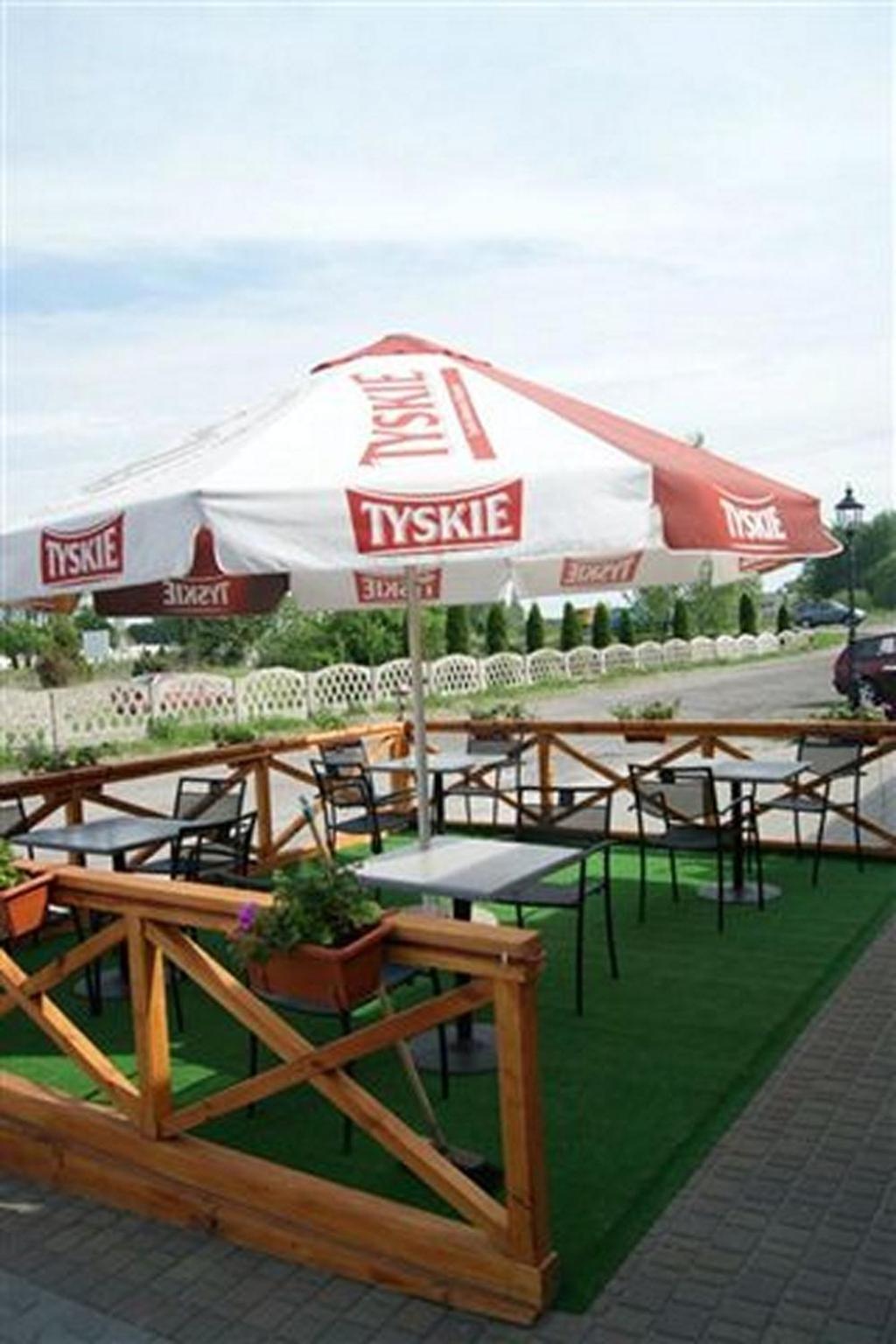 Pokoje Goscinne Gum-Bar Biskupice (Poznan) Exterior foto